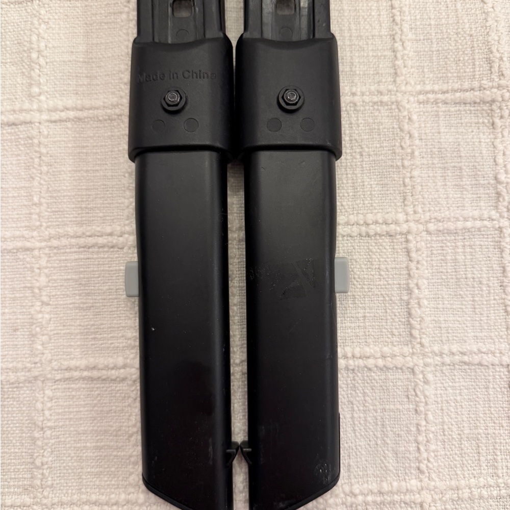 City Select 2nd seat adapter
